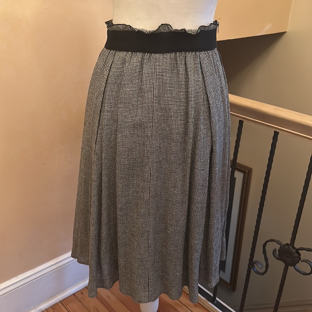 Zara Basic Elasticated & Ruffles Waistline Black … - image 2